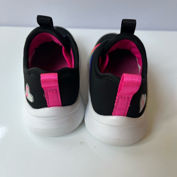 Lil' Skechers Girls size 6 Black & Rainbow Slip-On Sneakers - Picture 5 of 9